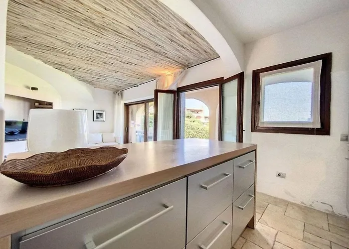 Apartment Piazza Del Principe With Pool